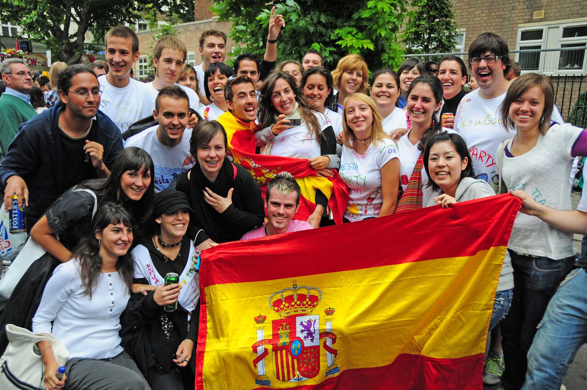Жители испании