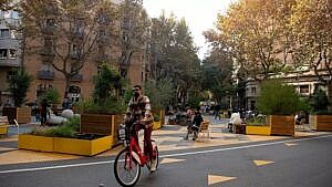 Как испанские города работают над сокращением количества автомобилей
